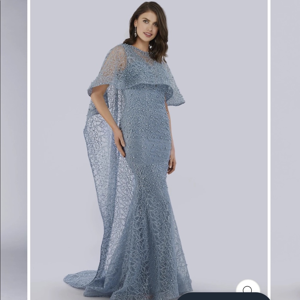 Formal evening gown/ long dress with long cape